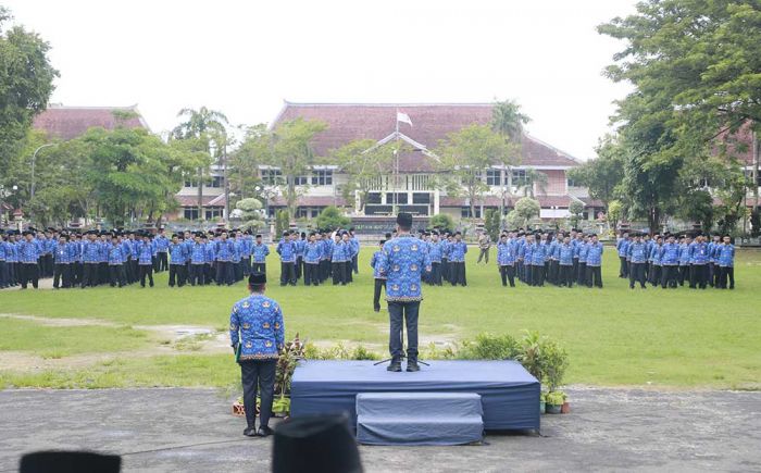 Pimpin Upacara Tujuh Belasan, ini Pesan Pj Bupati Pamekasan kepada Seluruh ASN