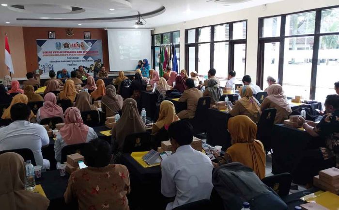 Sambut HPN 2023, PWI Jember Gelar Diklat Public Speaking dan Jurnalistik