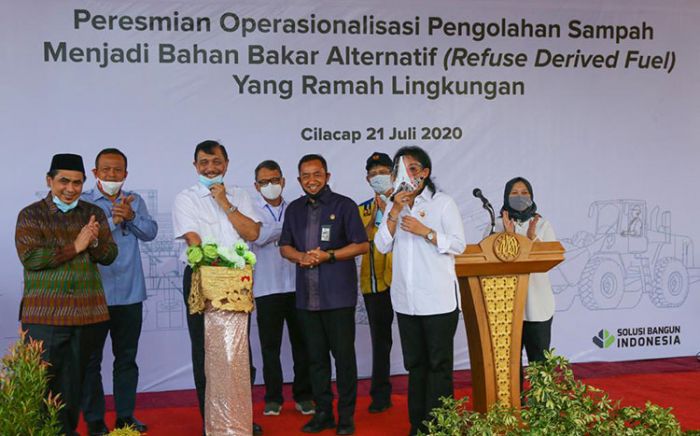 ​SIG Manfaatkan Sampah di Kabupaten Cilacap Sebagai Bahan Bakar Alternatif