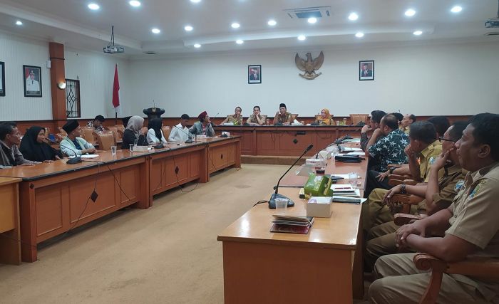 MDW dan Pemkab Sindir PT Pos Sampang: BPNT Milik ODGJ Dimakan Kucing