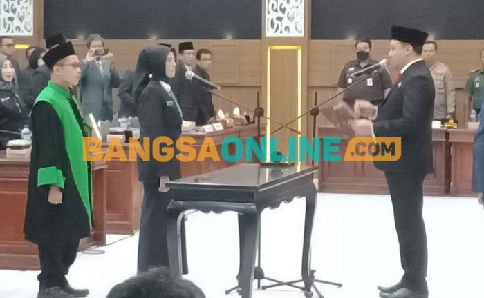 Resmi! Nur Hudana Dilantik Sebagai PAW Dewan FKB Kota Probolinggo