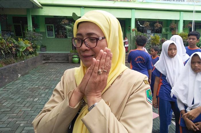 Wali Murid Ungkap Aksi Oknum Guru Cabul di SDN Malang, Dilakukan di Ruang UKS hingga di Lapangan