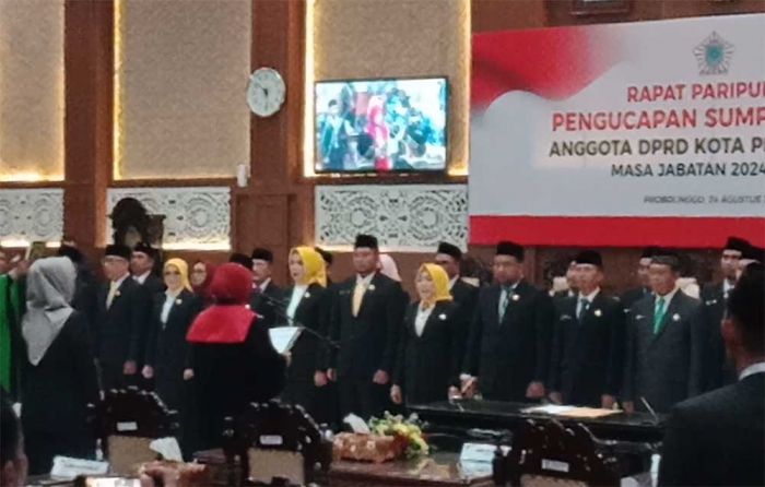 30 Anggota DPRD Kota Probolinggo Resmi Dilantik