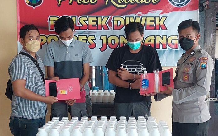 Polisi Tangkap Dua Pengedar dan Sita Puluhan Ribu Pil Koplo di Jombang