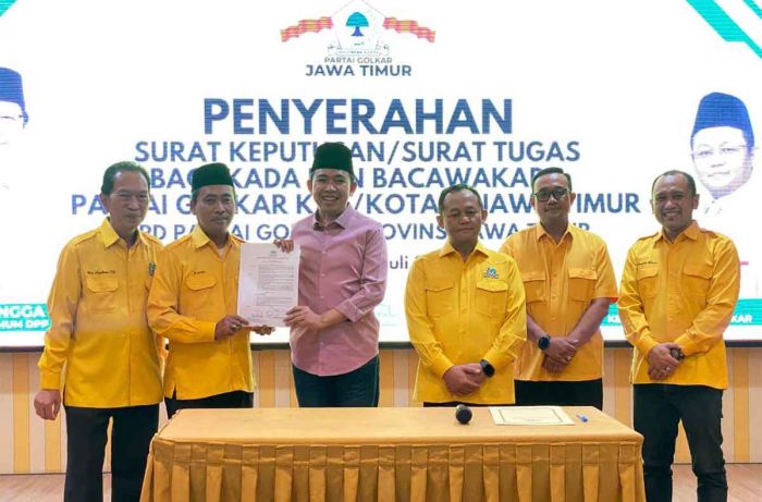 Pilkada Jember, Gus Fawait Terima Surat Tugas dari Golkar