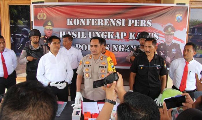 Sebar Tanah Kuburan, Maling di Ngawi Lelapkan Tuan Rumah, Baru Kuras Harta Benda