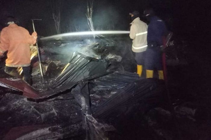 Diduga Korsleting Listrik, Kandang Ayam di Lamongan Terbakar, 500 Ayam Mati Terpanggang