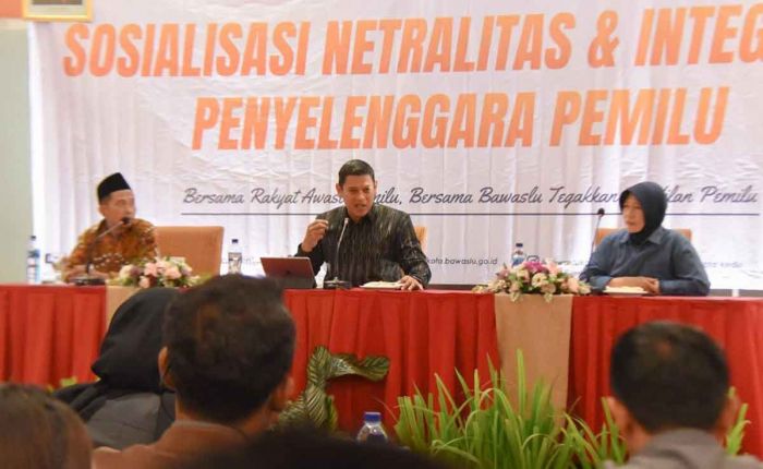 Wali Kota Kediri Beri Arahan Dalam Sosialisasi Netralitas dan Integritas Penyelenggara Pemilu