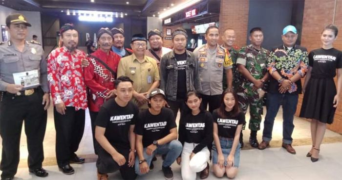 Bupati Blitar Nonton Bareng Film Kawentar yang Mulai Tayang di Bioskop