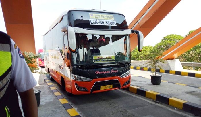 ​Nataru, Volume Kendaraan di Tol Jomo Naik 40 Persen