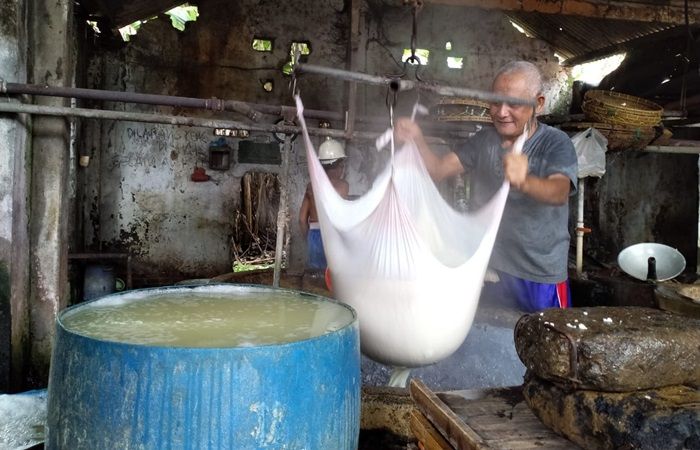 Begini Cara Pengusaha Tahu di Jombang Sikapi Naiknya Harga Kedelai Impor