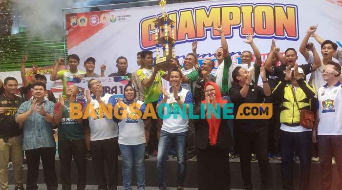 Wringinanom dan Kebomas Juara 1 Turnamen Bola Voli Putra-Putri Kapolres Gresik Cup 2023