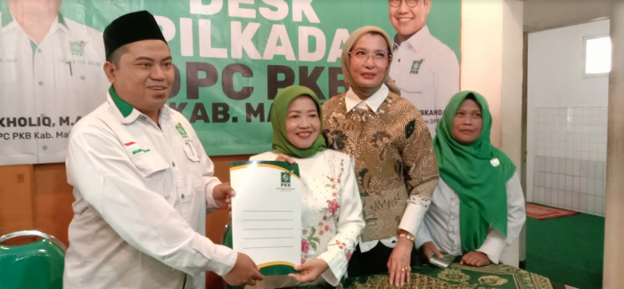 Lathifah Shohib Daftar Calon Bupati Malang Lewat Penjaringan PKB