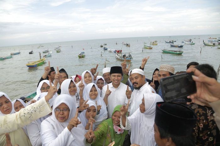 ​Kunjungi Sampang, Emil Dardak Ingin Wujudkan Jalan Sepanjang Pesisir Selatan Madura