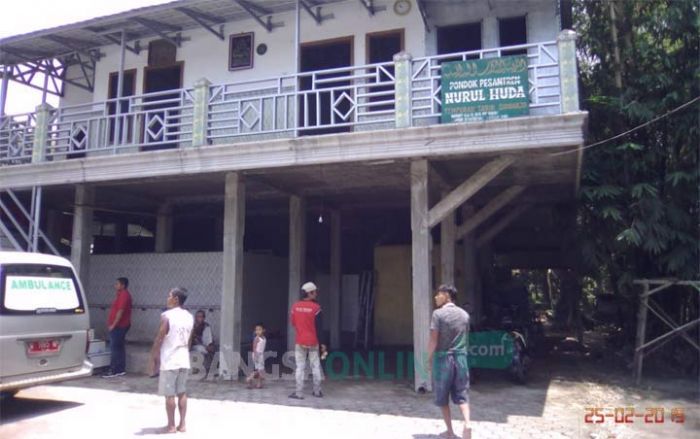 Penghuni Pondok Pesantren Salafiyah Nurul Huda Sidoarjo Gantung Diri