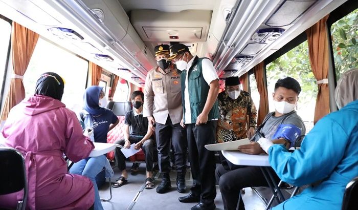 Vaksinasi Lansia Tinggal 24.000, Status Sidoarjo Segera Turun ke PPKM Level 1