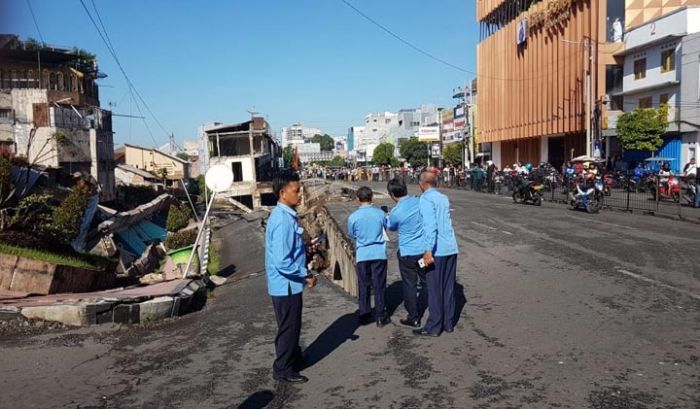 Akibat Ambruknya Ruko Jompo, Distribusi Air Bersih kepada 3.000 Pelanggan PDAM Terganggu