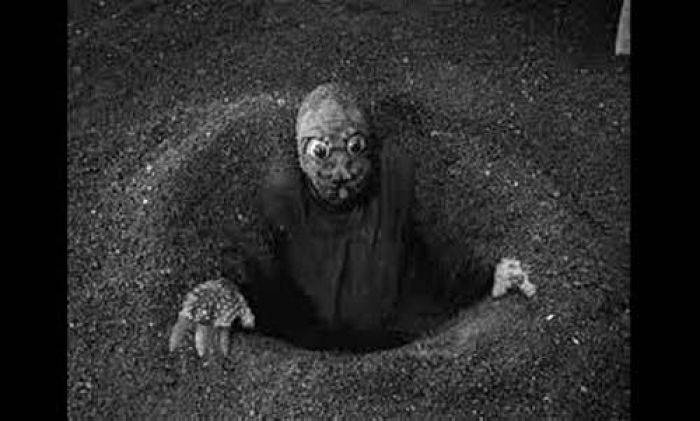 Mole People, Makhluk Setengah Manusia Hidup 20 Mil di Bawah Tanah