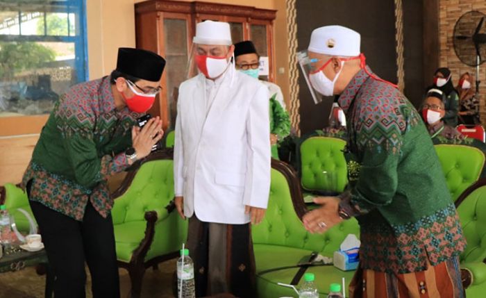 Plt. Wali Kota Pasuruan Hadiri Pelantikan PCNU Kota Pasuruan