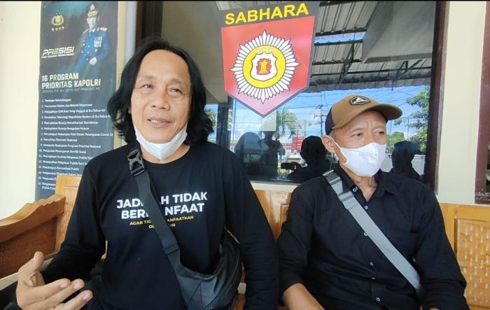 Terkait Penebangan Pohon di Sumber Complang, Aktivis Lingkungan Datangi Polsek Plosoklaten