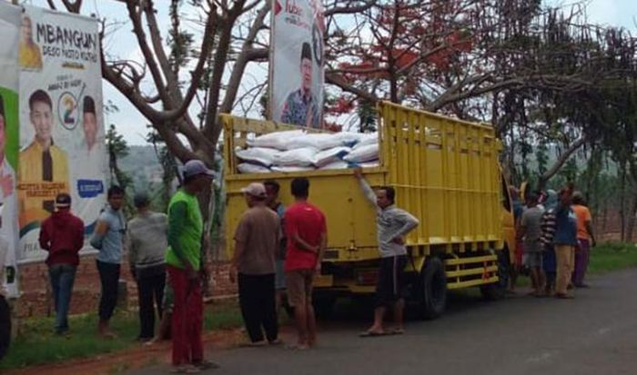 ​Lagi, Truk Pengangkut Pupuk di Tuban Dihadang Petani