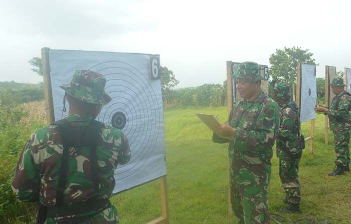 Asah Keterampilan Menembak, Kodim 0802/Ponorogo Gelar Latihan Rutin