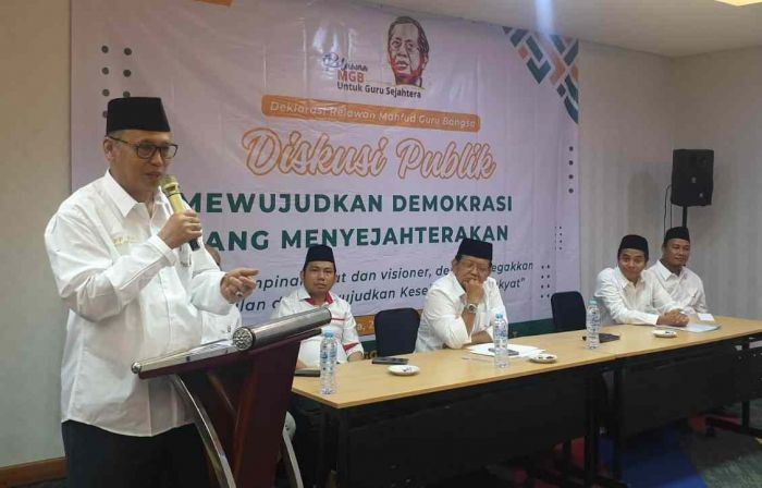 Ribuan Guru-Dosen Dukung Mahfud, Kiai As