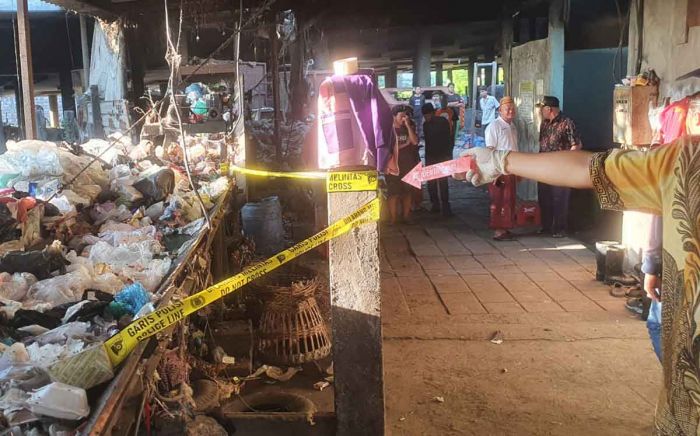 Penemuan Bayi Tewas Dalam Kresek Gegerkan Warga Brebek