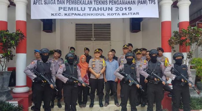 Gelar Patroli, Kapolres Blitar Kota: Anggota Bersenjata Kami Siagakan di Setiap PPK