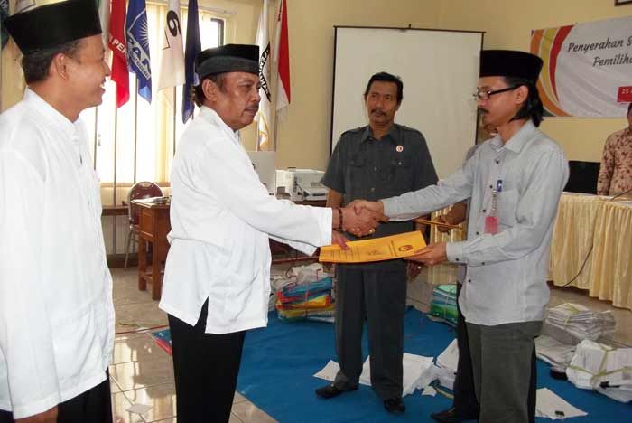 Kurang Syarat Dukungan, Pasangan Bambang-Erwin Batal Maju Pilbup Nganjuk