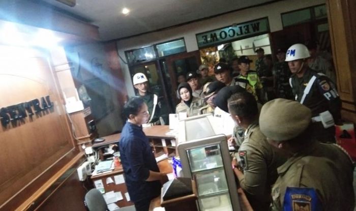 Operasi Gabungan di Wilayah Kecamatan Pesantren Kediri, Satpol PP Sisir Hotel, Kos, dan Karaoke