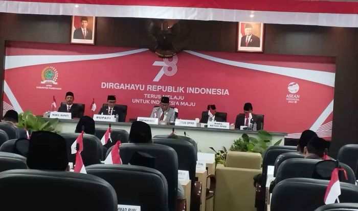 Gelar Rapat Paripurna, Eksekutif-Legislati di Pamekasan Tetapkan APBD TA 2022