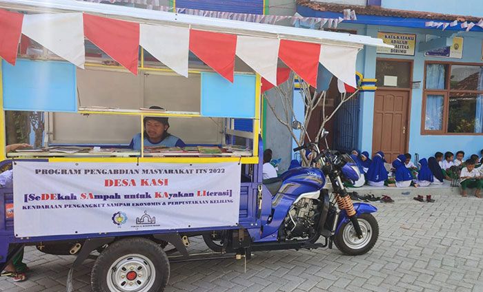 Prihatin Masalah Lingkungan dan Sosial, Mahasiswa KKN Abmas ITS Launching Program ini di Lamongan