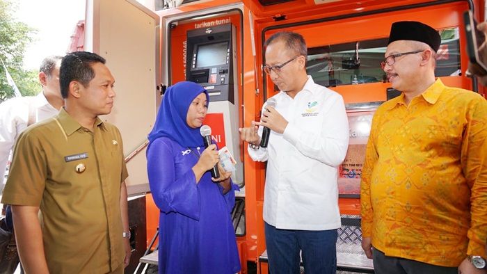 Kunjungi Lumajang, Mensos Klaim PKH dan BPNT Efektif Turunkan Kemiskinan