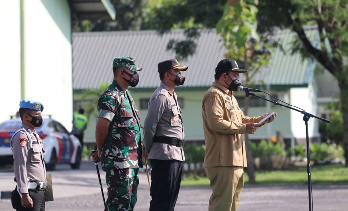 Forkopimda Ngawi Laksanakan Apel Pasukan Pamor Keris