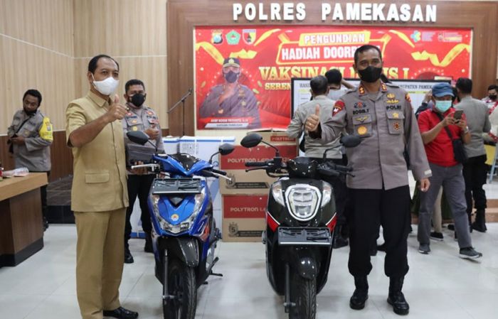 Polres Pamekasan Gelar Pengundian Kupon Vaksinasi Dosis Pertama