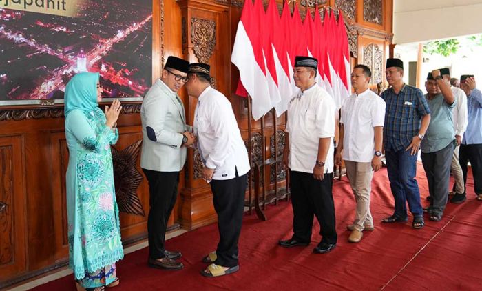 Pj Wali Kota Mojokerto Gelar Open House dengan Masyarakat dan ASN