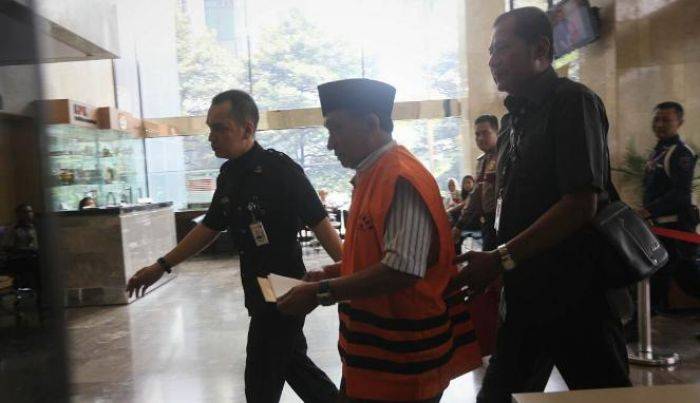 KPK Sita Uang Rp100 Miliar Lebih dari Rekening Fuad Amin