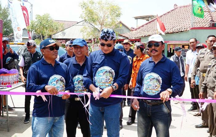 Bupati Yuhronur Tegaskan Eksistensi Desa Labuhan sebagai Pemasok Ikan Kerapu di Jawa Timur