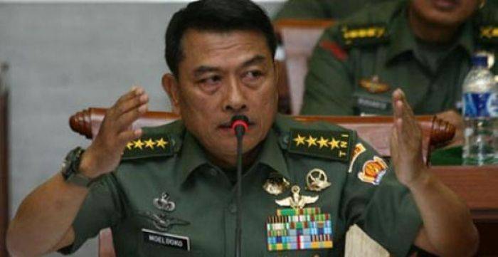 Baasyir Serahkan Atribut, Panglima TNI:  Ada Bendera ISIS Berkibar, Kita Bakar