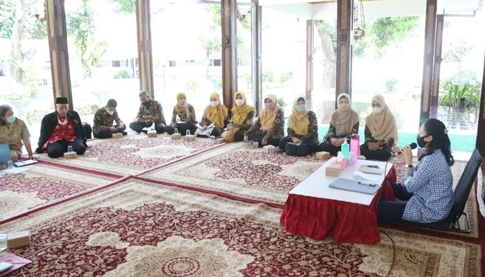 Ketua Yayasan Dharma Wanita Kediri Dorong Lembaga Pendidikan Terus Berinovasi