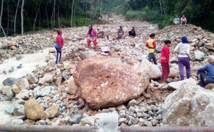 Banjir Lahar Dingin di Arjosari Pacitan Datangkan Berkah bagi Warga