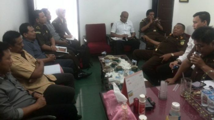 ​Hadiri Kampanye Khofifah, Dua Kades di Blitar Hanya Diperingatkan