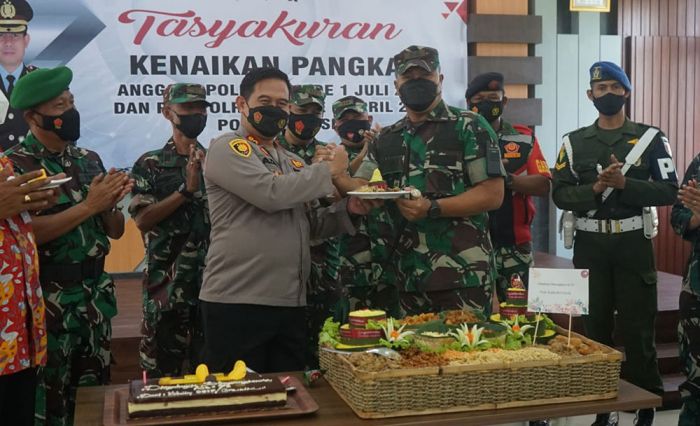 Dandim Gresik Beri Surprise Kapolres di Momen Hari Bhayangkara