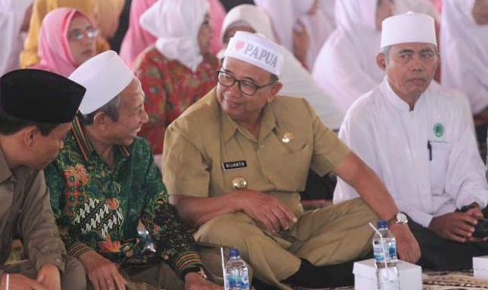 Pelajar dan ASN di Kabupaten Blitar Kompak Kenakan Atribut Cinta Papua