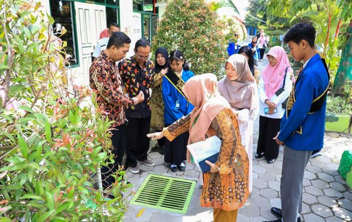 Jadi Calon Sekolah Adiwiyata Mandiri Pertama, SMPN 6 Kota Kediri Terima Verifikasi Lapang