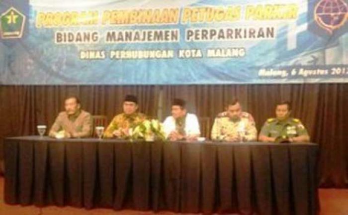 Wali Kota Malang Ancam Berlakukan e-Parkir