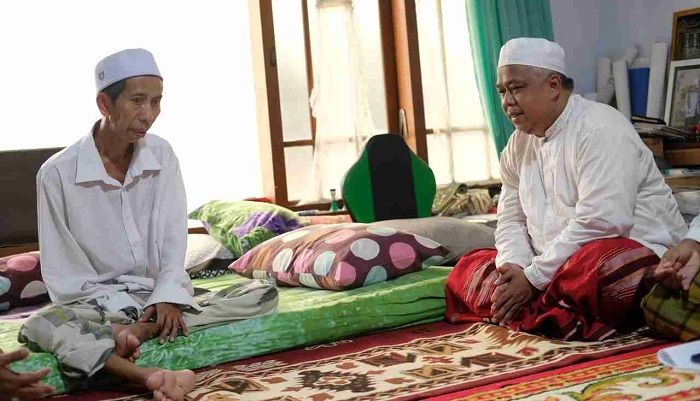 Kang Irwan Jenguk KH Abdul Jalal, Kiai Sepuh Pesantren Nurul Qadim