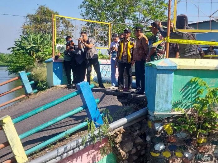 Jembatan Kedungpeluk Ambrol, Plt Bupati Sidoarjo Beri Alternatif Pengganti Sementara