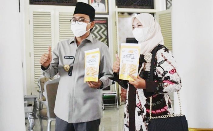 Dapat Bantuan Program WUB, Pengusaha Stik Keju Ucapkan Terima Kasih kepada Mas Tamam